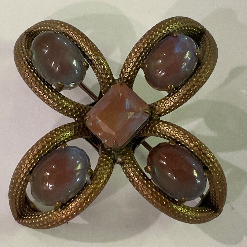 Vintage Jeanne Signed 1 3/4" Brooch With Purple Stones